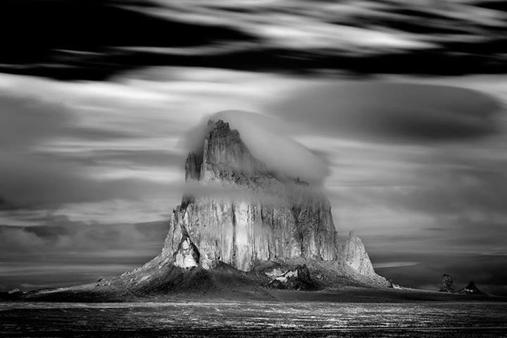 Les monts phalliques