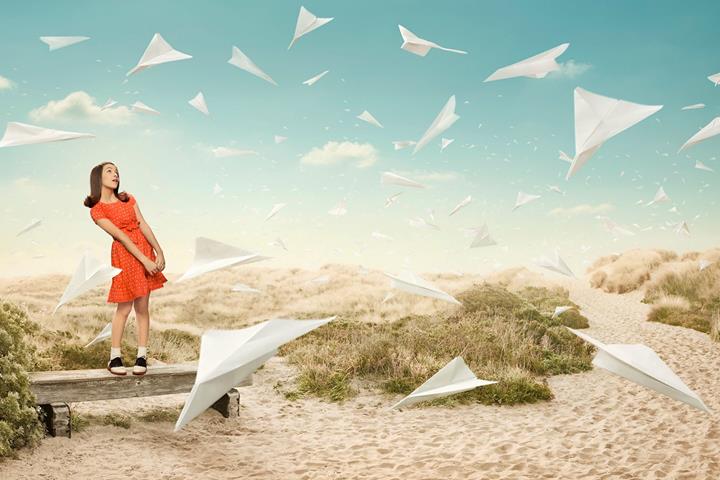 Avions-poèmes de papier