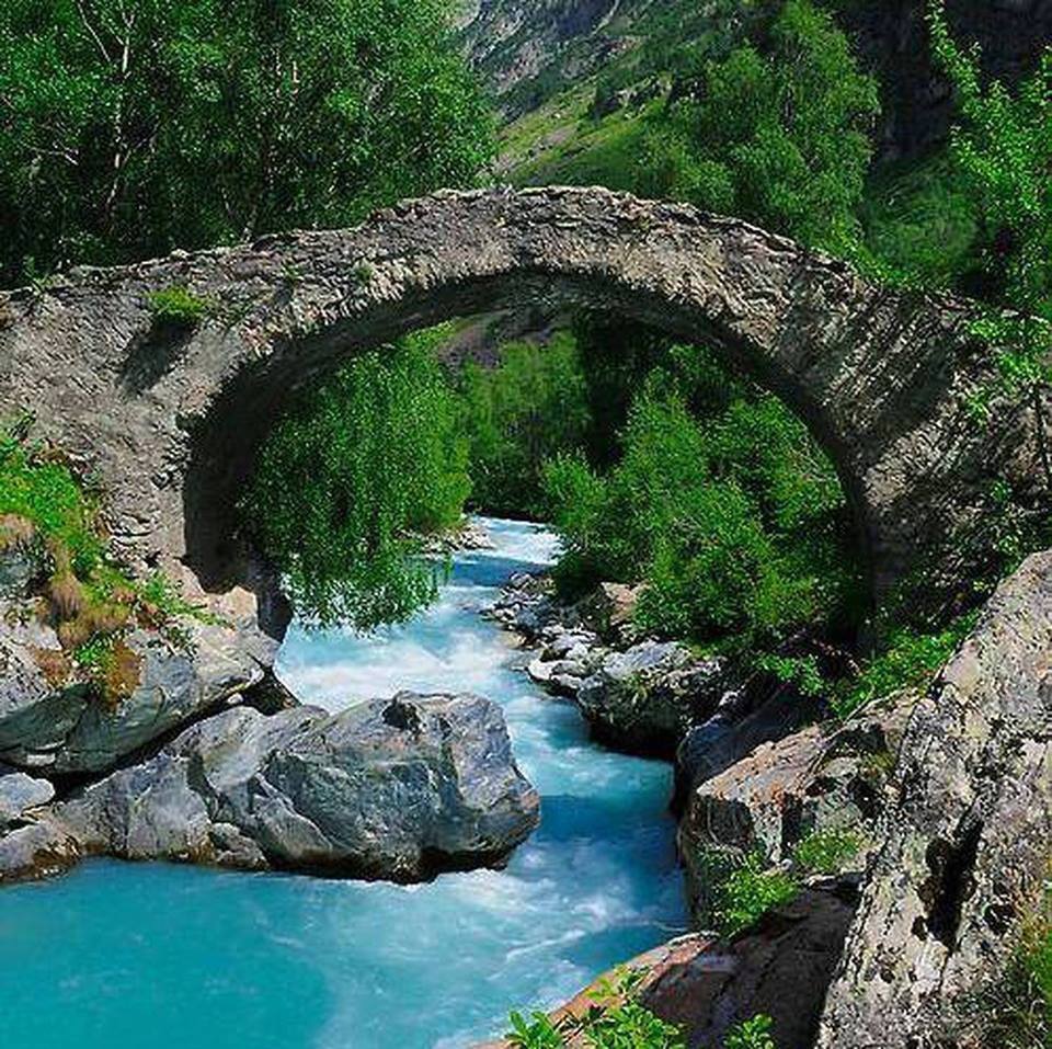 Les ponts du savoir