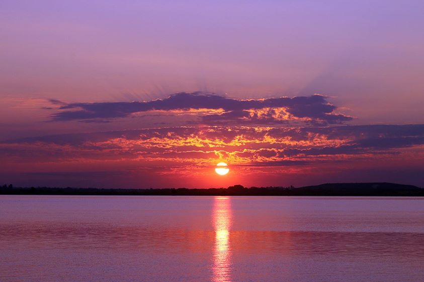 Le coucher souriant
