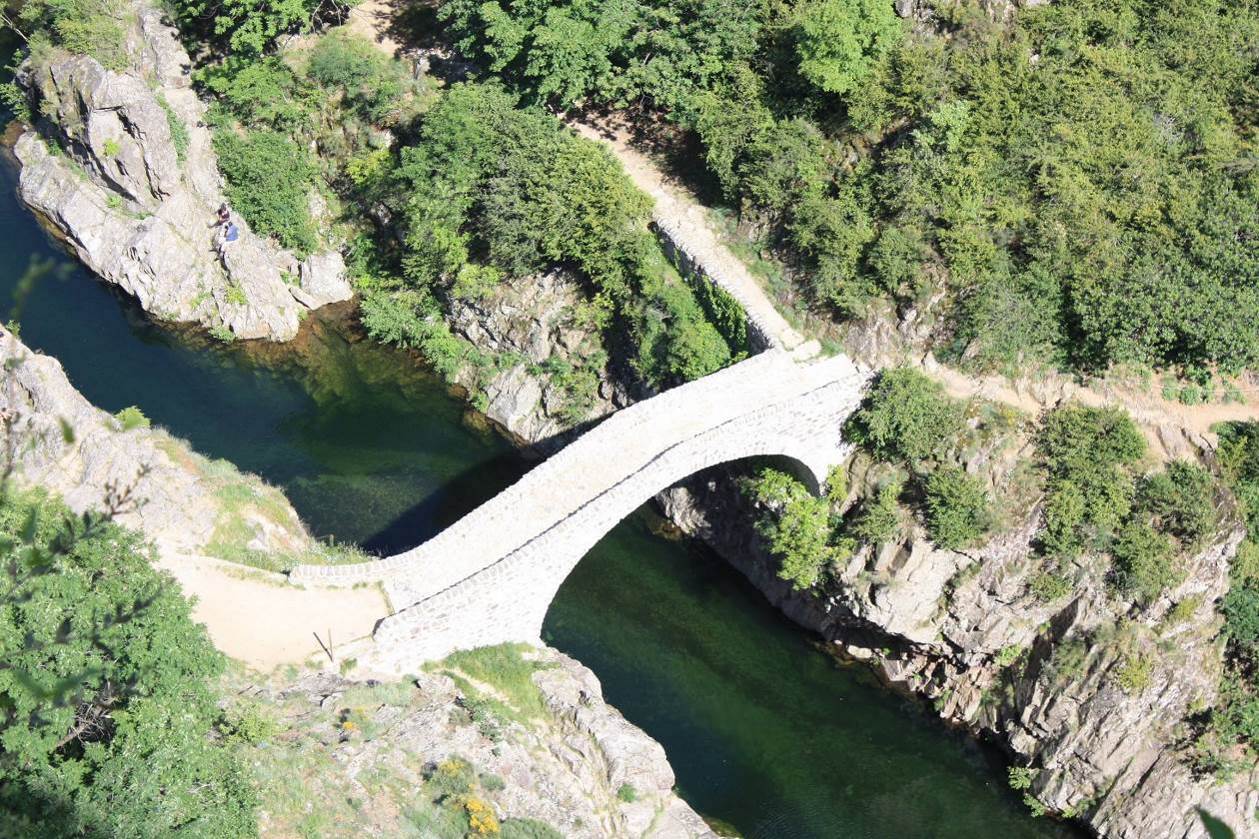 Le pont petit diable (Ardèche – France