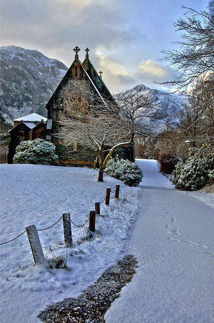 Ma chapelle sous la neige