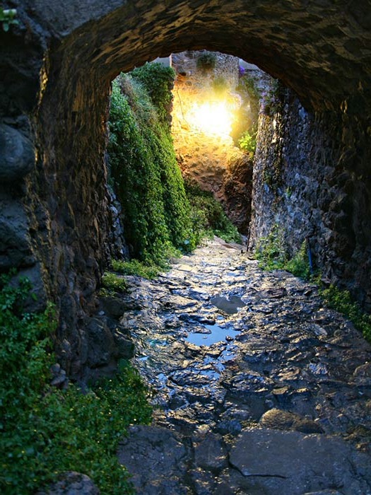 La Porte Sacrée