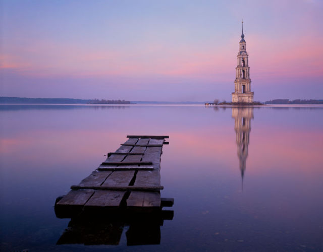 Le lac dormant