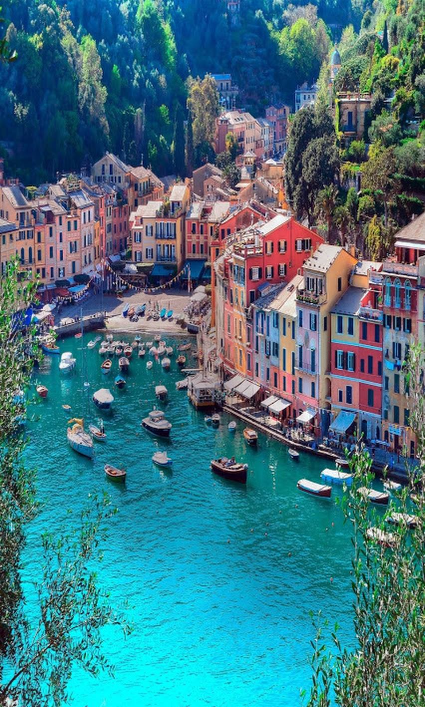 Sur la Riviera