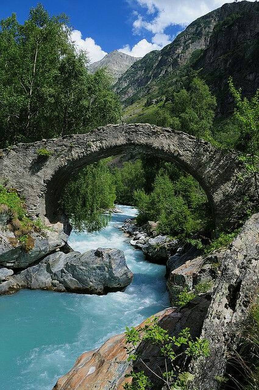 Le Pont roman