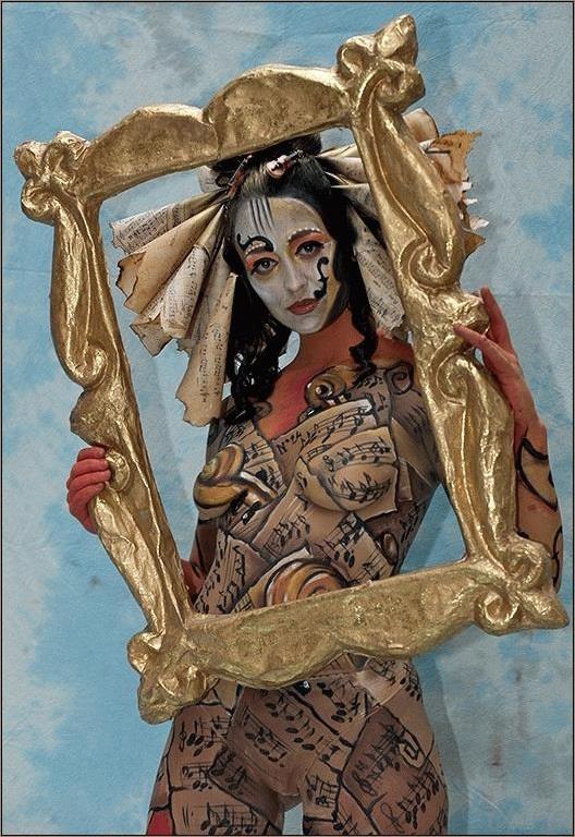 Composition, exposition