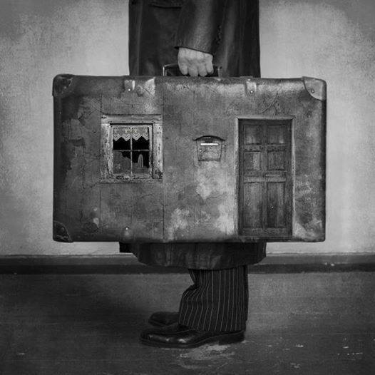 Les valises sans fonds