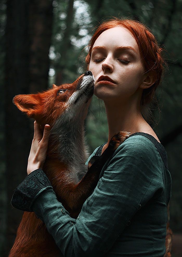 La rousse et le renard