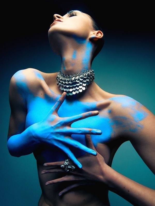 Le scorpion bleu