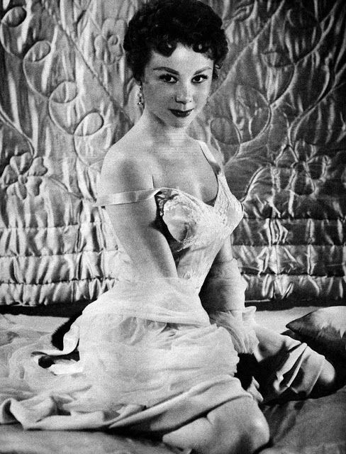 Pin-up à l’œil