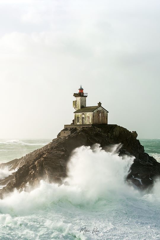 Le phare et l’océan