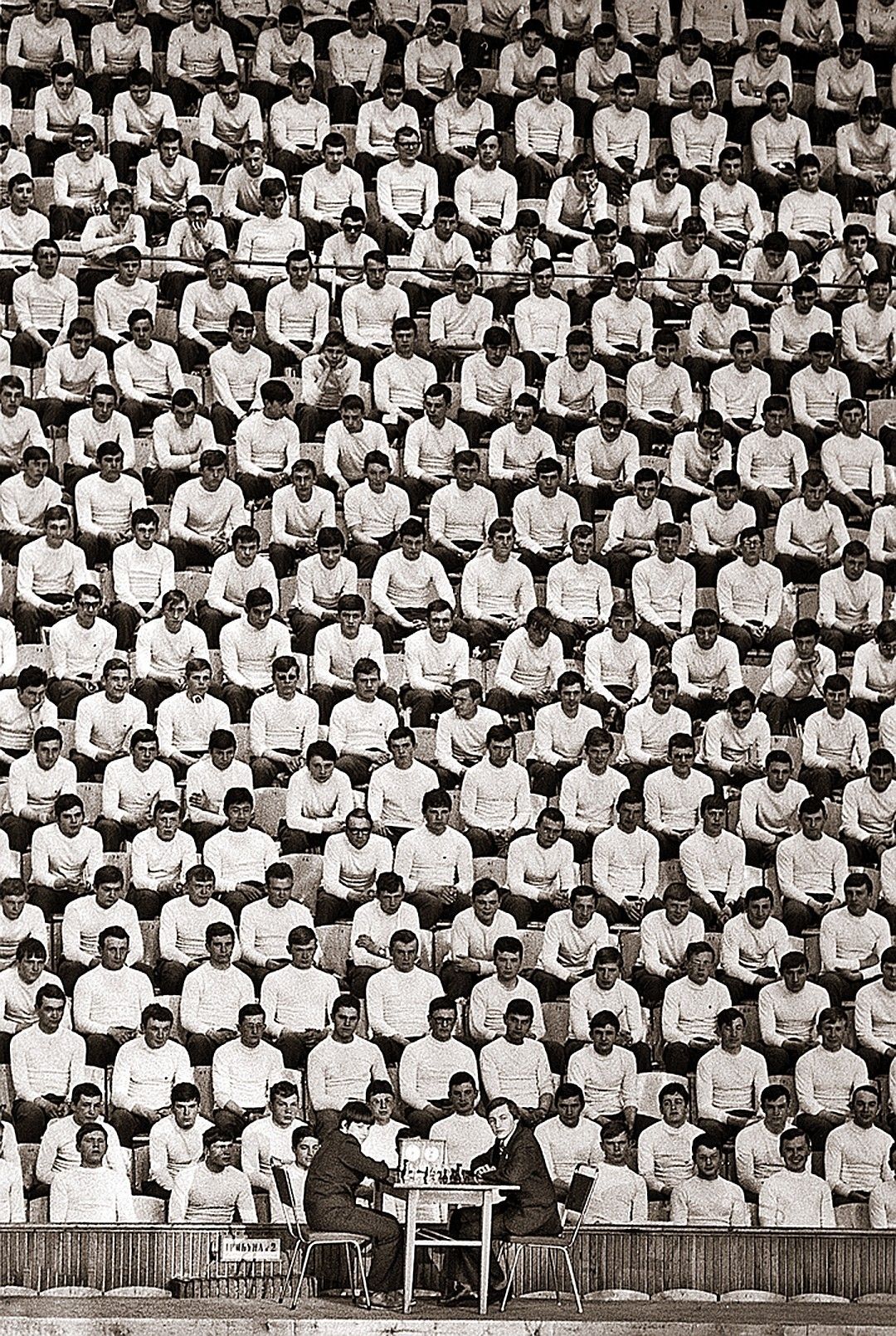 Échecs sous surveillance