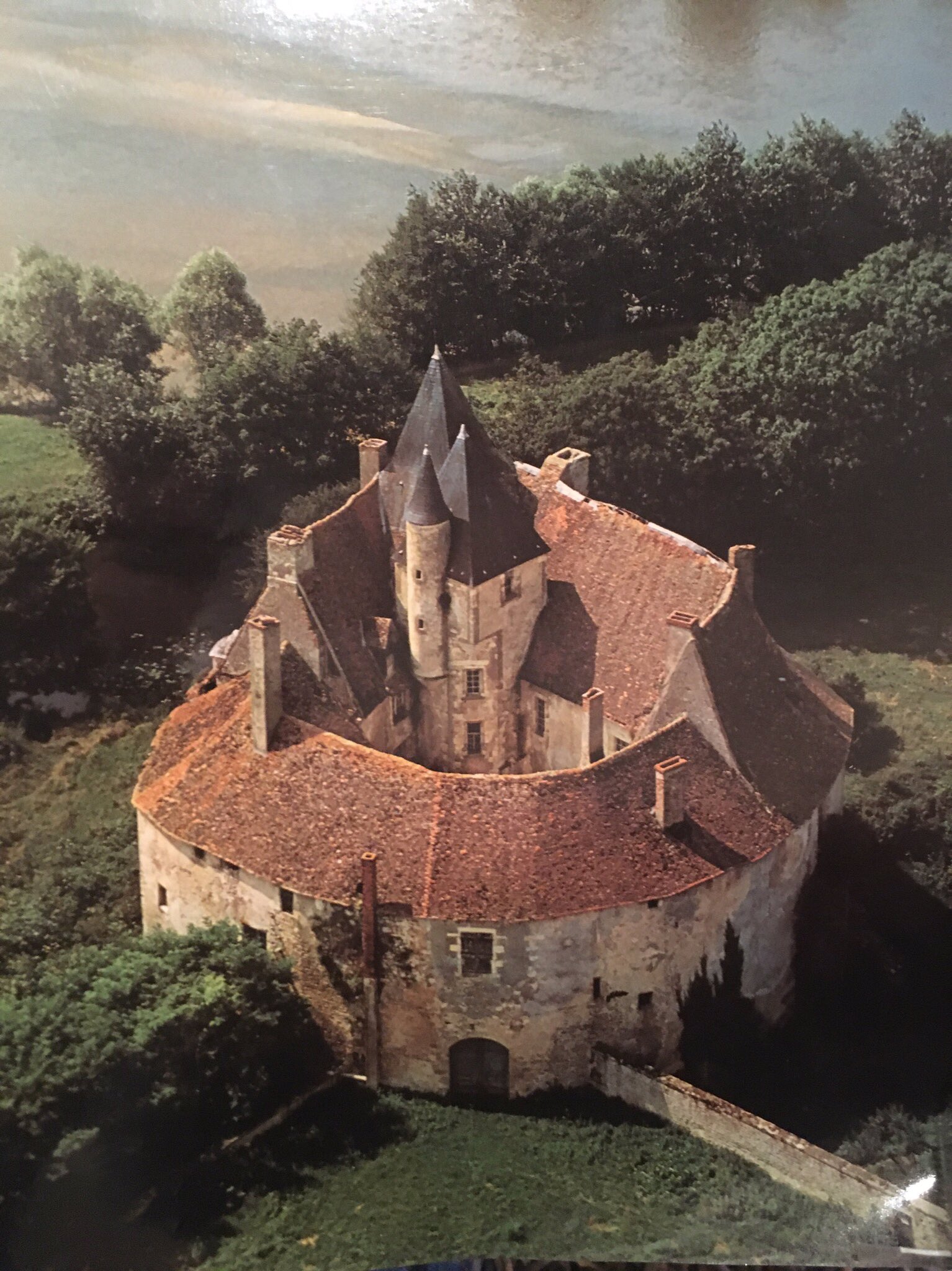 Les châteaux ronds