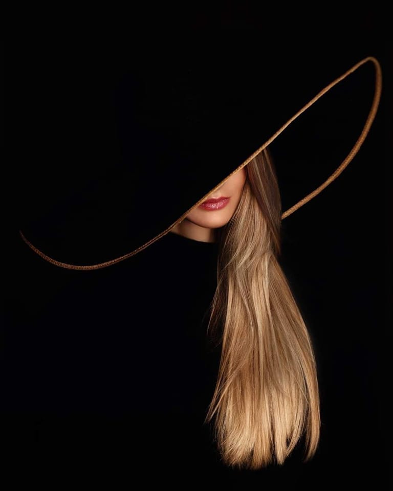 La femme sur le parcours de l’infini