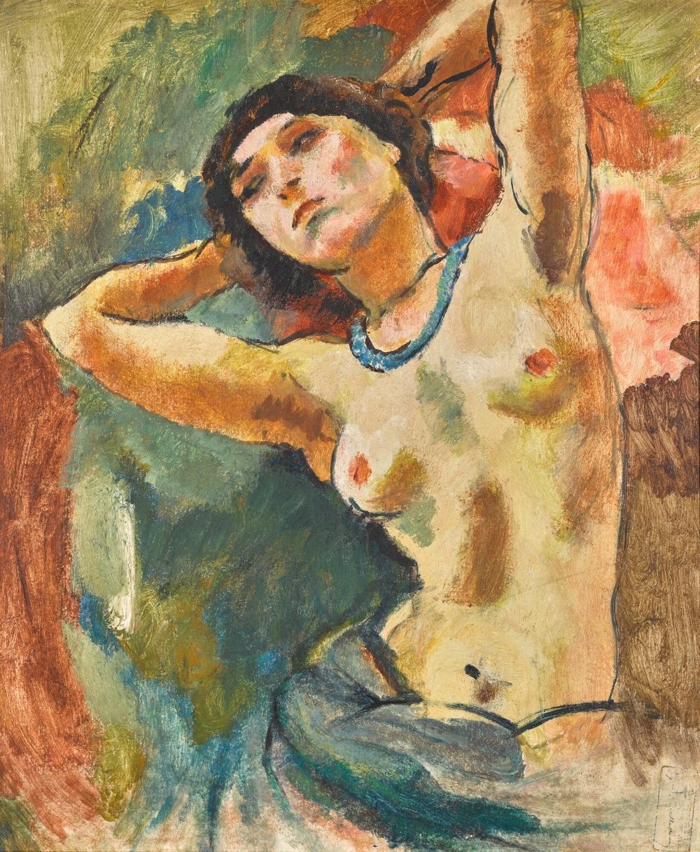 La brune au collier bleu
